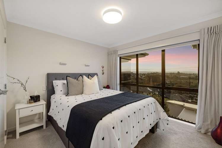 25 Aurora Avenue Welcome Bay_21