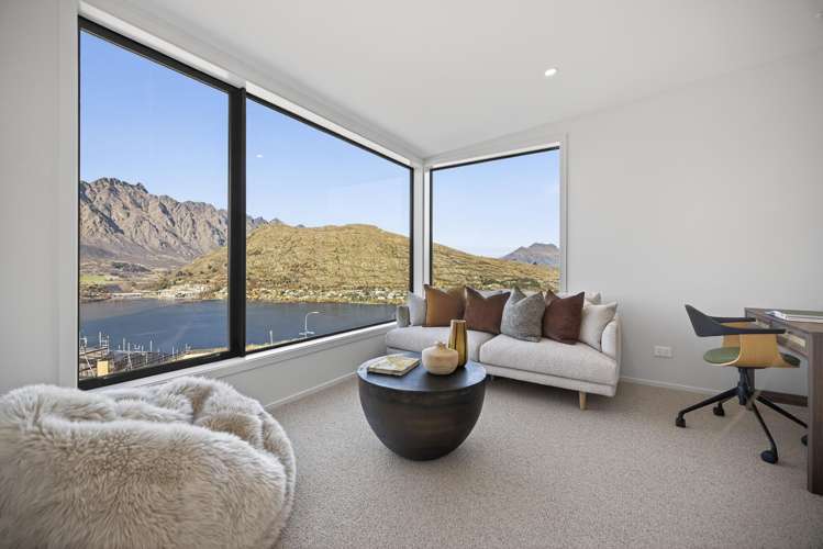 79 Middleton Road Queenstown Hill_10