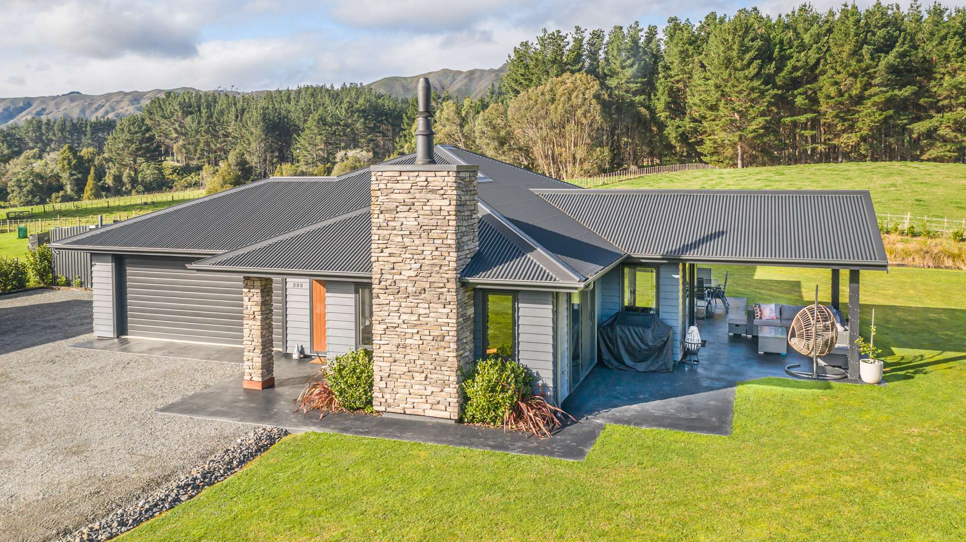 208 Potts Road Koputaroa_0