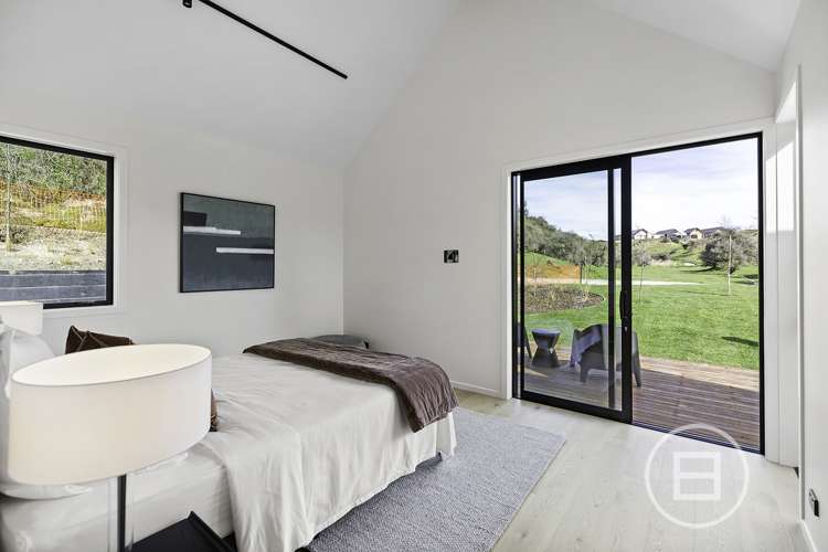 7 Mckenzies Shute Jacks Point_7