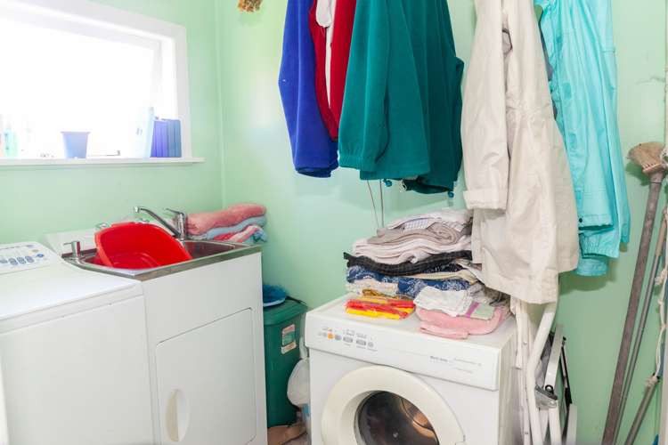 12 Lake Crescent Takaka_15