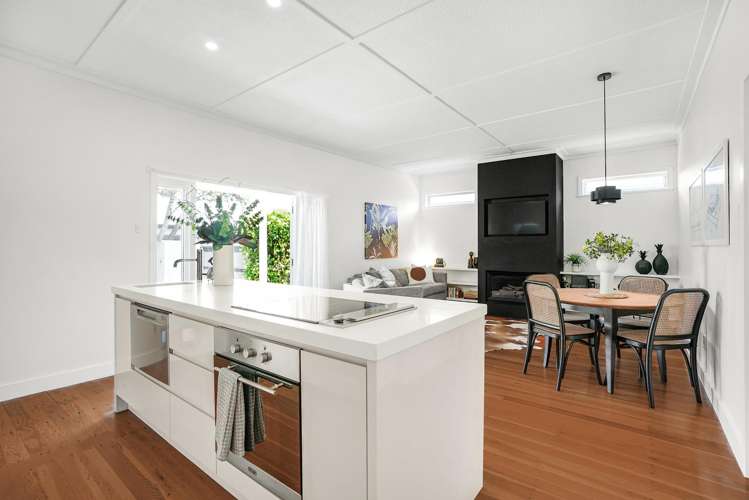 14 Ava Street Petone_4