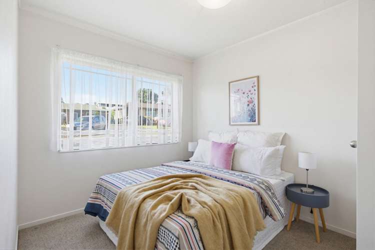 52 Bodi Place Te Atatu South_19