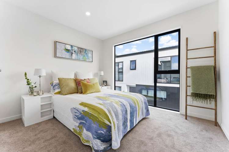 10C Serjeant Street Henderson_9