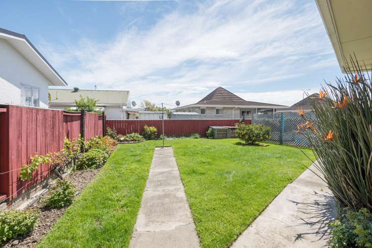 19 Derby Street Stoke_16