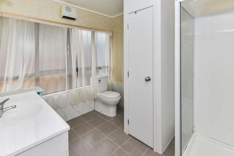 3 Mataura Place Clover Park_8