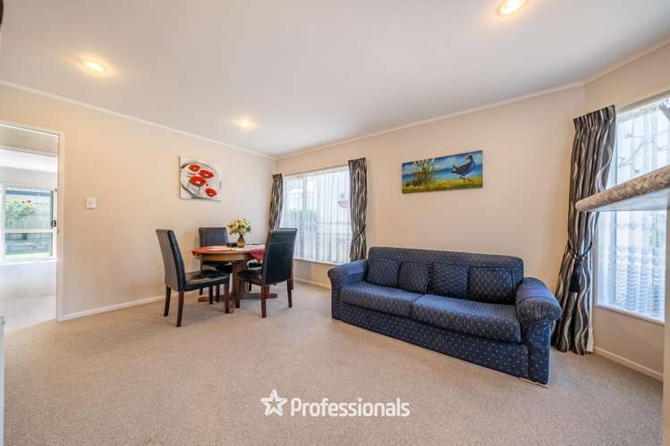 295 Riverside Drive Waterloo_13