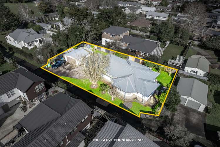 63a Beach Road Pahurehure_1