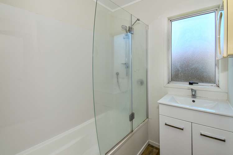 57 Burundi Avenue Clendon Park_7