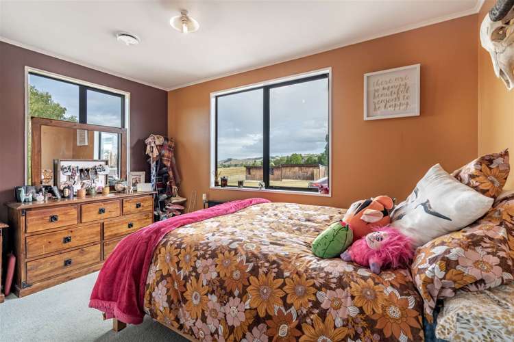 141 Mckinnon Road Gore Surrounds_22