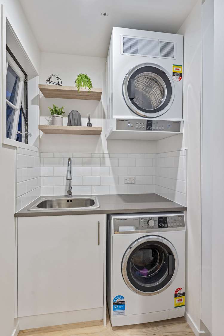 85 Vandeleur Avenue Birkdale_13