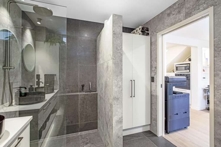 1/7 Homersham Place Burnside_17