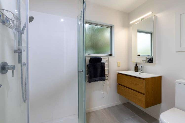 50a Colonial Road Birkenhead_14