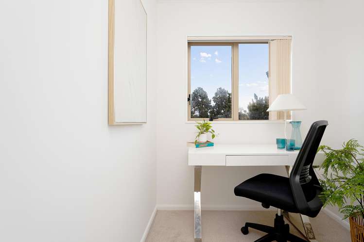 17A Tirimoana Road Te Atatu South_11
