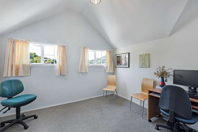 75 Toi Toi Street Toi Toi_14