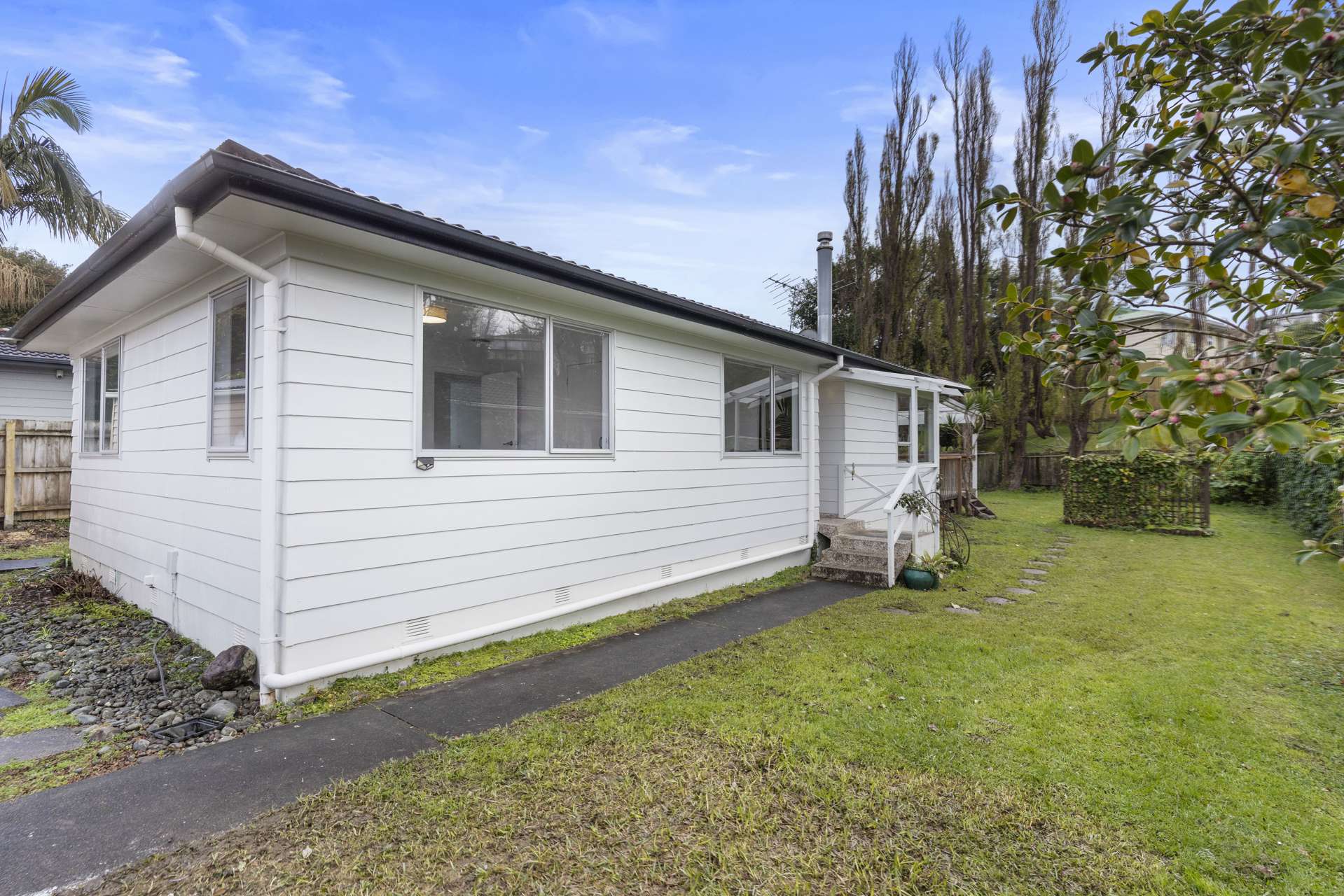 8 Wanita Place Totara Vale_0