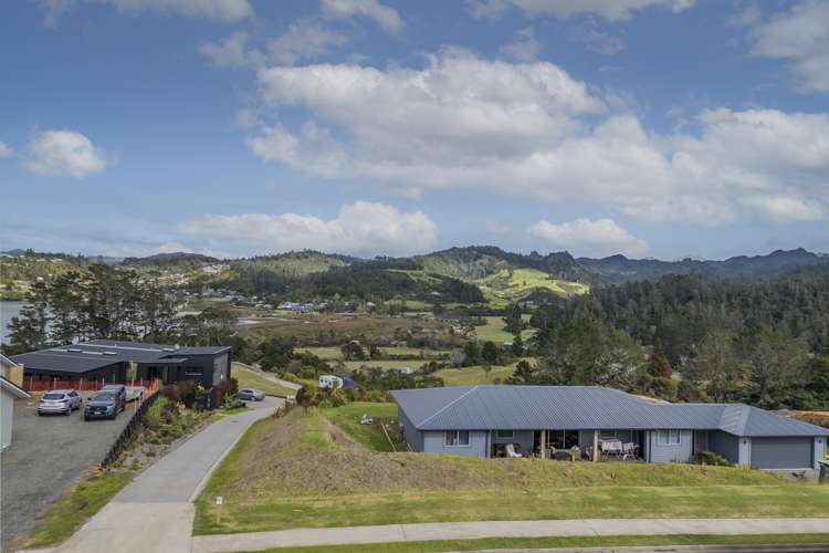 26 Azimuth Road Tairua_11