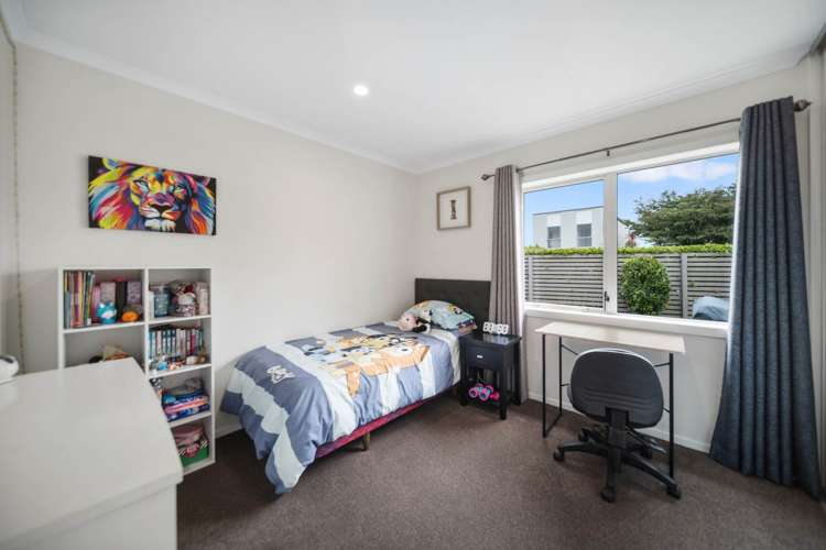 24 Hollowout Street Takanini_17