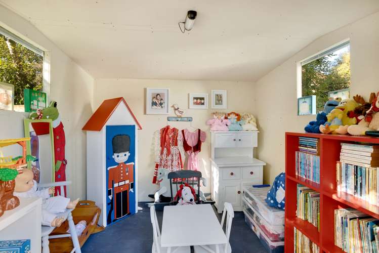 147 Raumati Road Raumati Beach_15