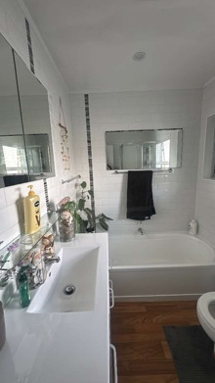 11 Hatfield Heights Orewa_9