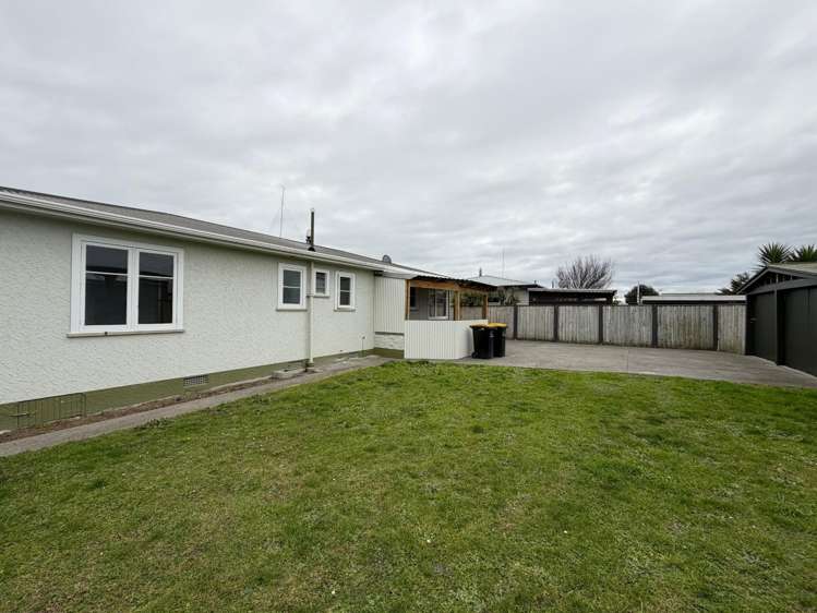  7 Haybittle Street Feilding_11