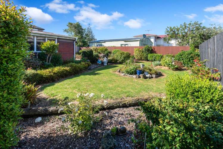 8 Gardiner Grove Mangere East_7