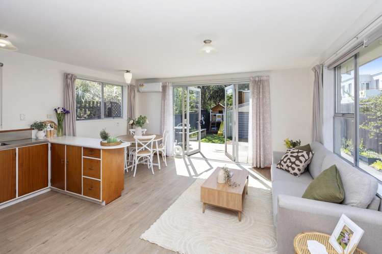 2/69 Wiggins Street Sumner_6