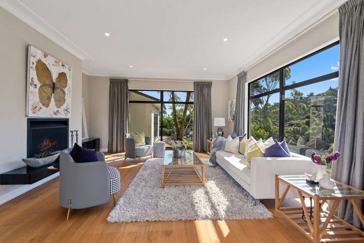 60 James Paige Lane Riverhead_24