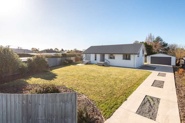 27 Landy Street Dallington_17