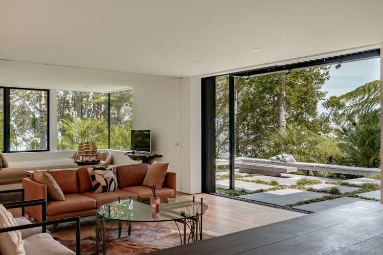 34 Arapito Road Titirangi_23