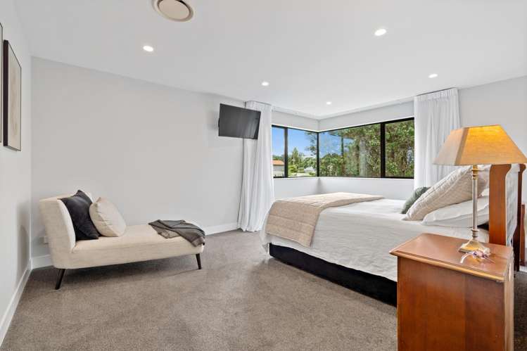 52 Walton Street Red Beach_33