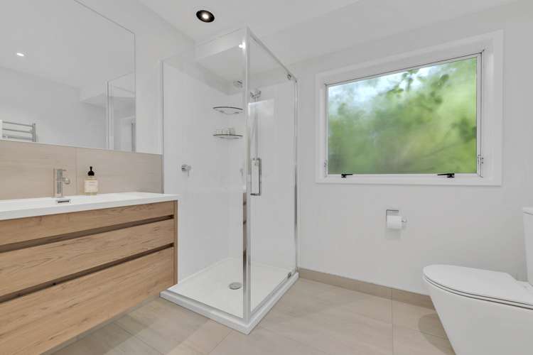 11 Ayrshire Place Somerville_13