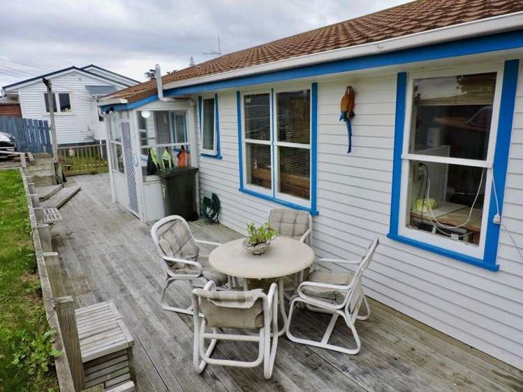 7 Matatiro Street Titahi Bay_9