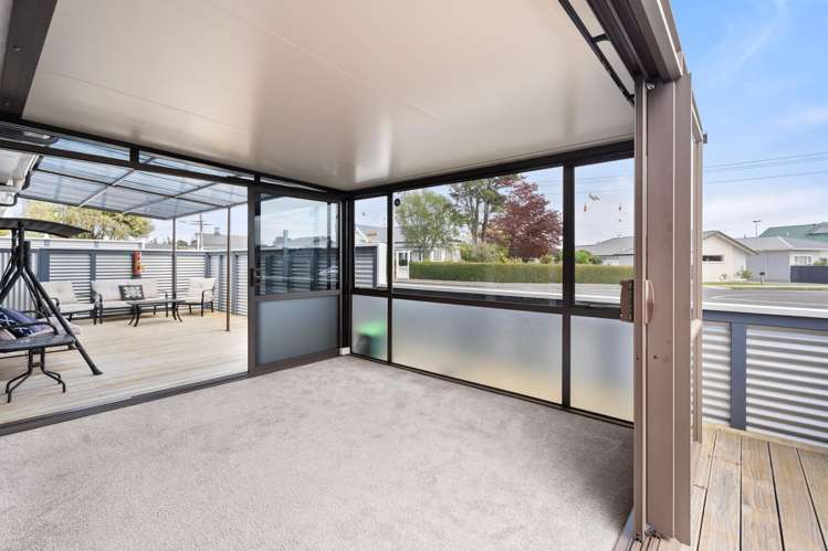 13 Tukapa Street Westown_10