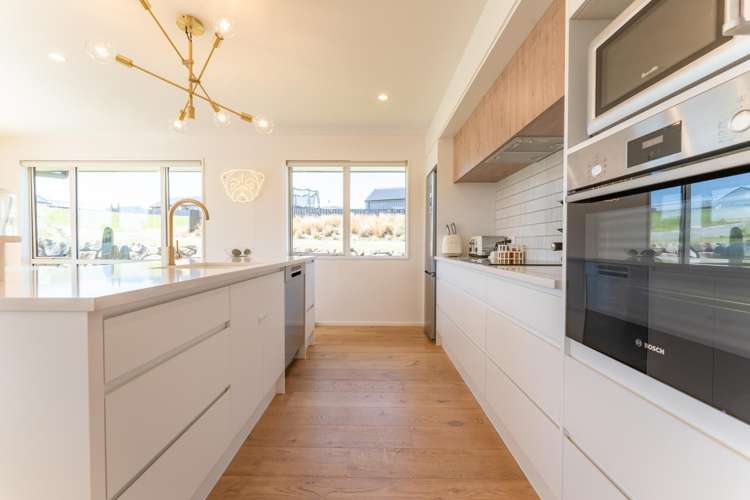 41 Meadowstone Street Gleniti_4