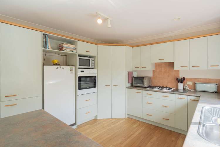 31 Oriwa Street Waikanae_3