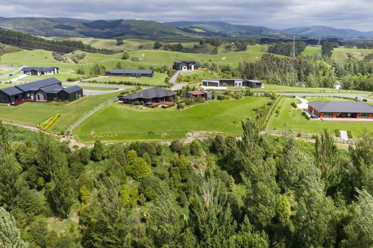 121 Kingsdale Park Drive Aokautere_40