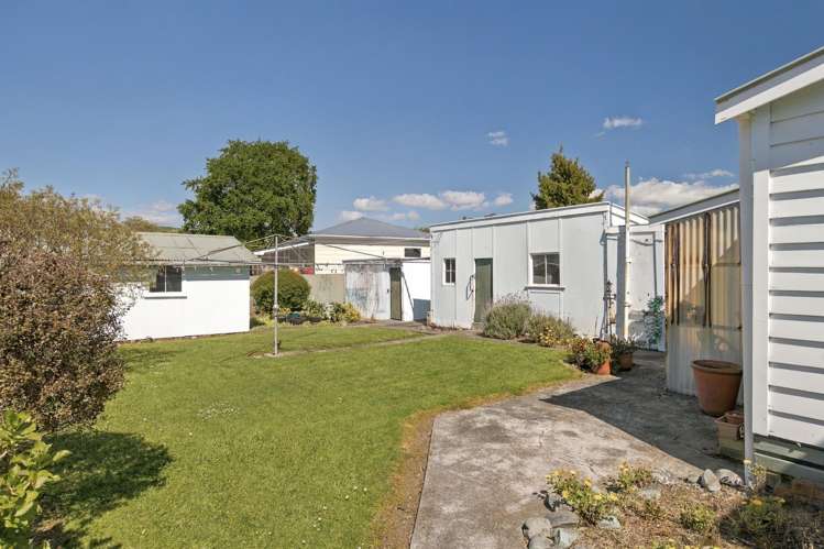 40 Paraekaretu Street Hunterville_12