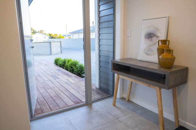 47 Renfrew Street Waikiwi_21