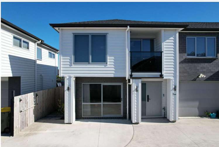 1/267C Shirley Road_0