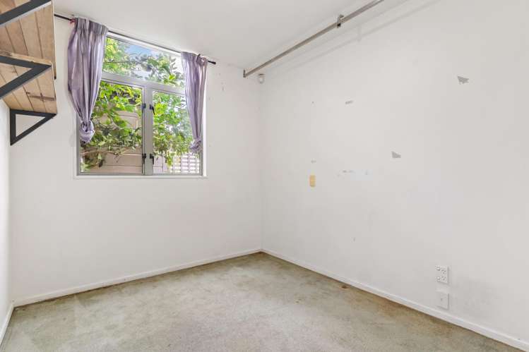 22d Mead Street Avondale_9