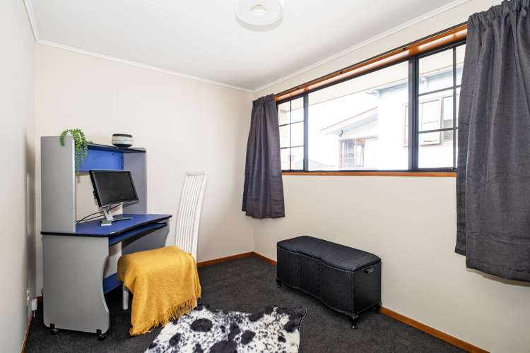 1/105 Le Cren Street Seaview_8