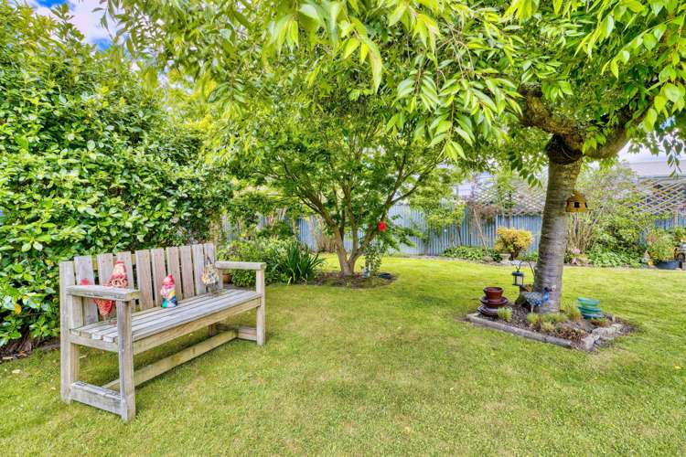 908 Clive Street Akina_21