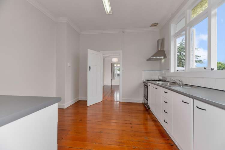 18 Falkirk Street Blockhouse Bay_19