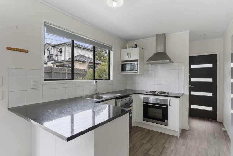 2/3 Kohiwi Road Manurewa_10