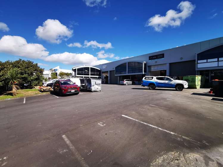 3/33-35 Waipareira Avenue Henderson_15