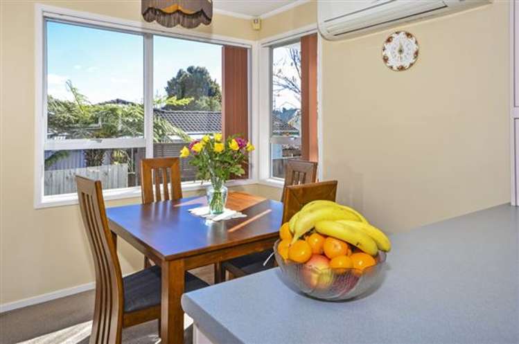 8 Tree View Avenue Glenfield_4