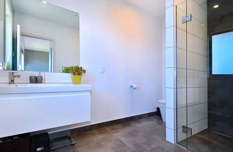 10 Louis Lane Rolleston_13