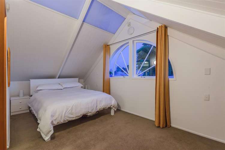 9 Kapai Road Devonport_13