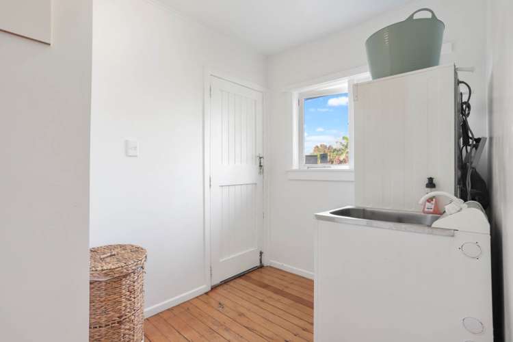 38 Gloria Avenue Te Atatu Peninsula_12